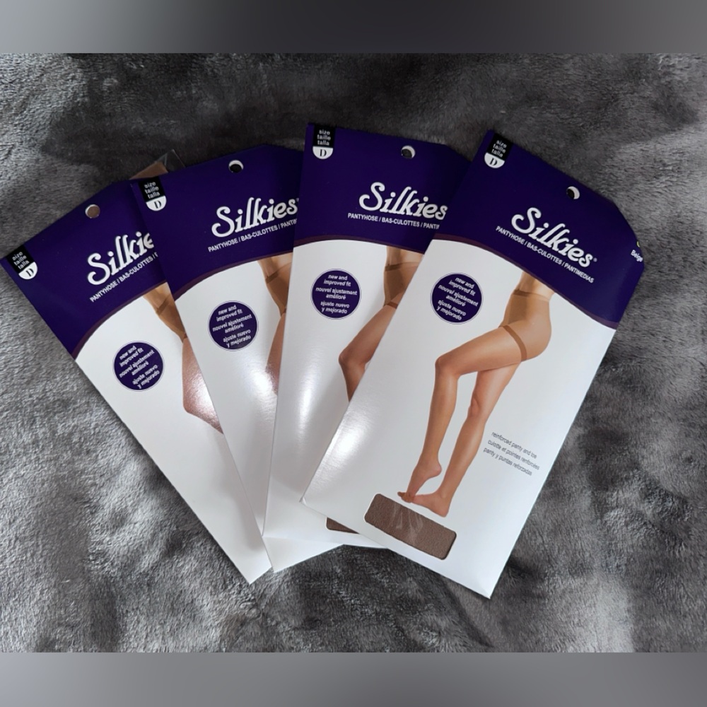 4 pairs of Silkies Beige Pantyhose. Size D